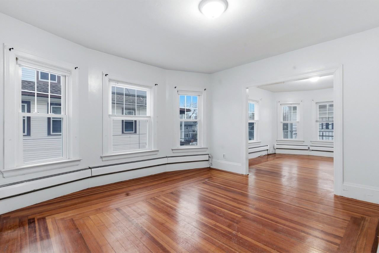 63 Park Ave #2 - Photo 5 of 20