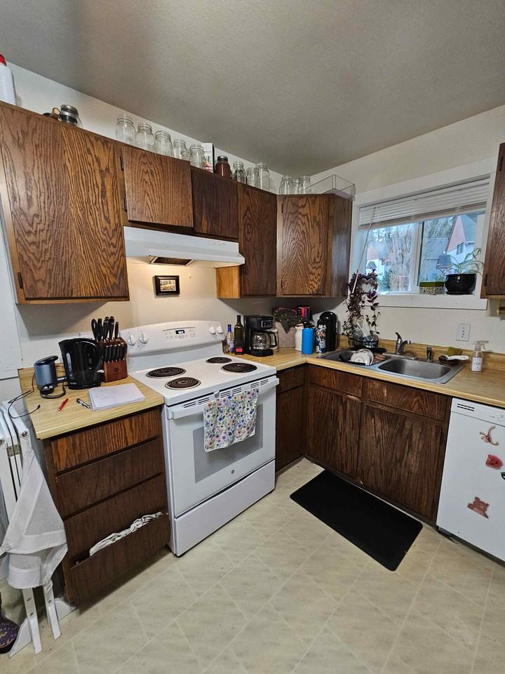 1403 Pine Cone Rd #NA - Photo 7 of 22