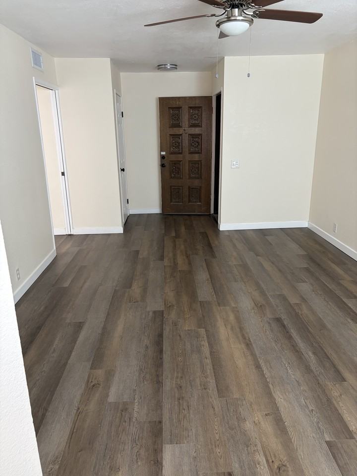 3428 Palm Ave #18 - Photo 6 of 24