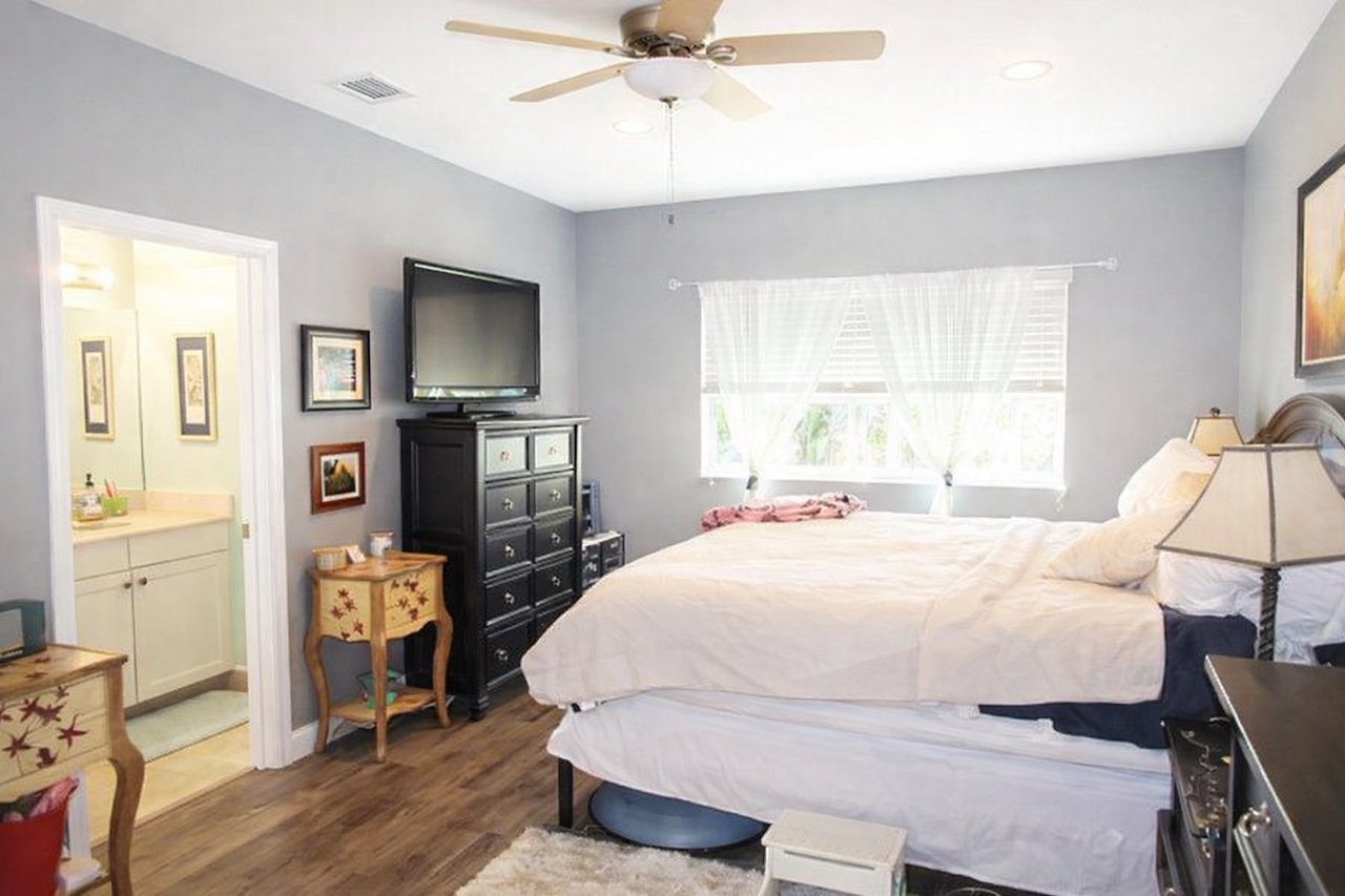 2626 Webb Ave #NA - Photo 5 of 11