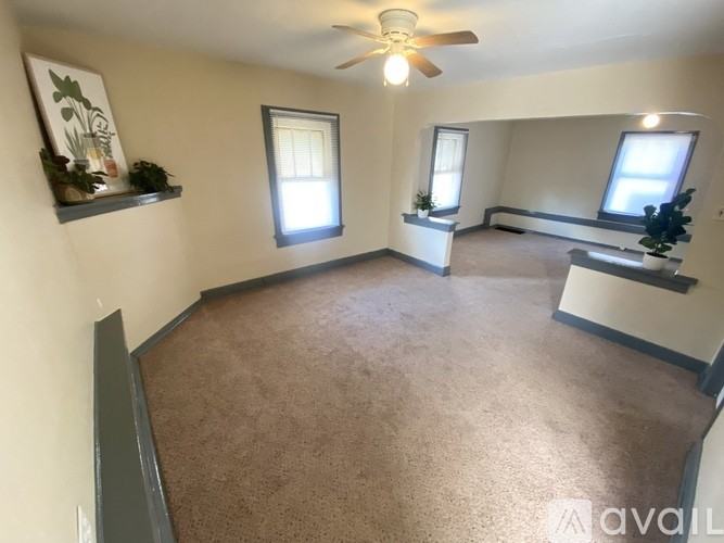 828 Walton Ave - Photo 7 of 8