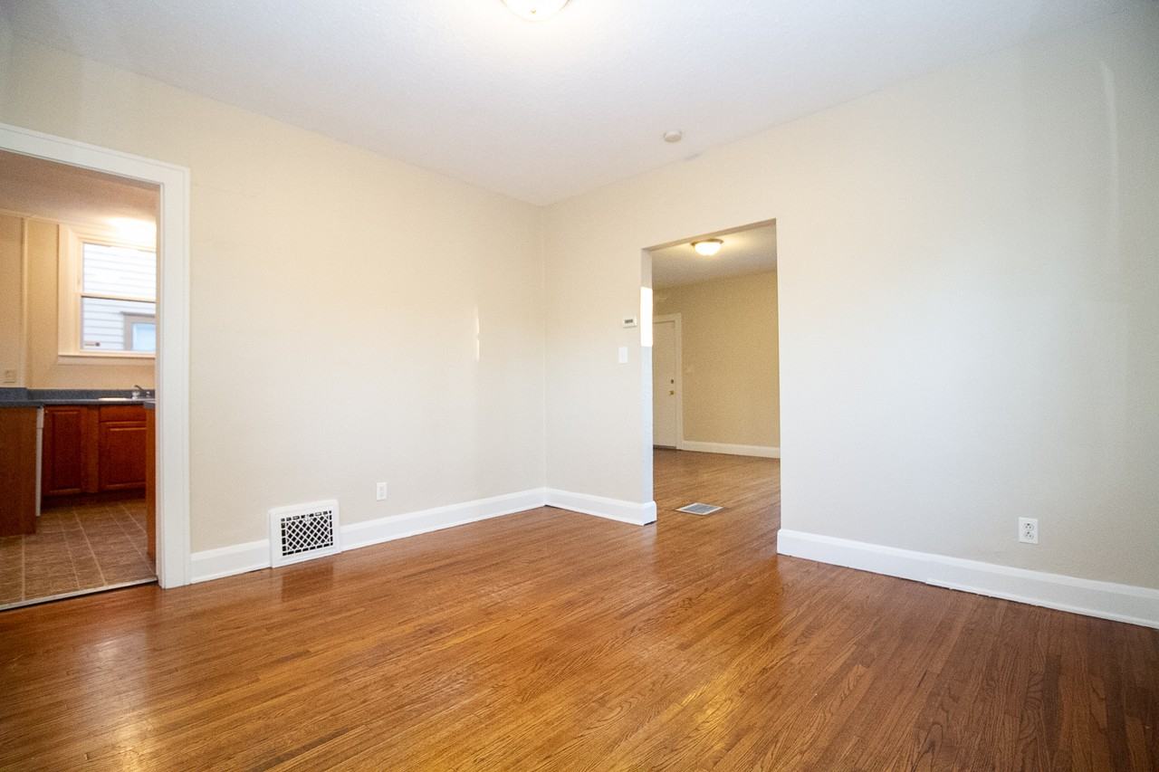 2122 South Ave #NA - Photo 5 of 24