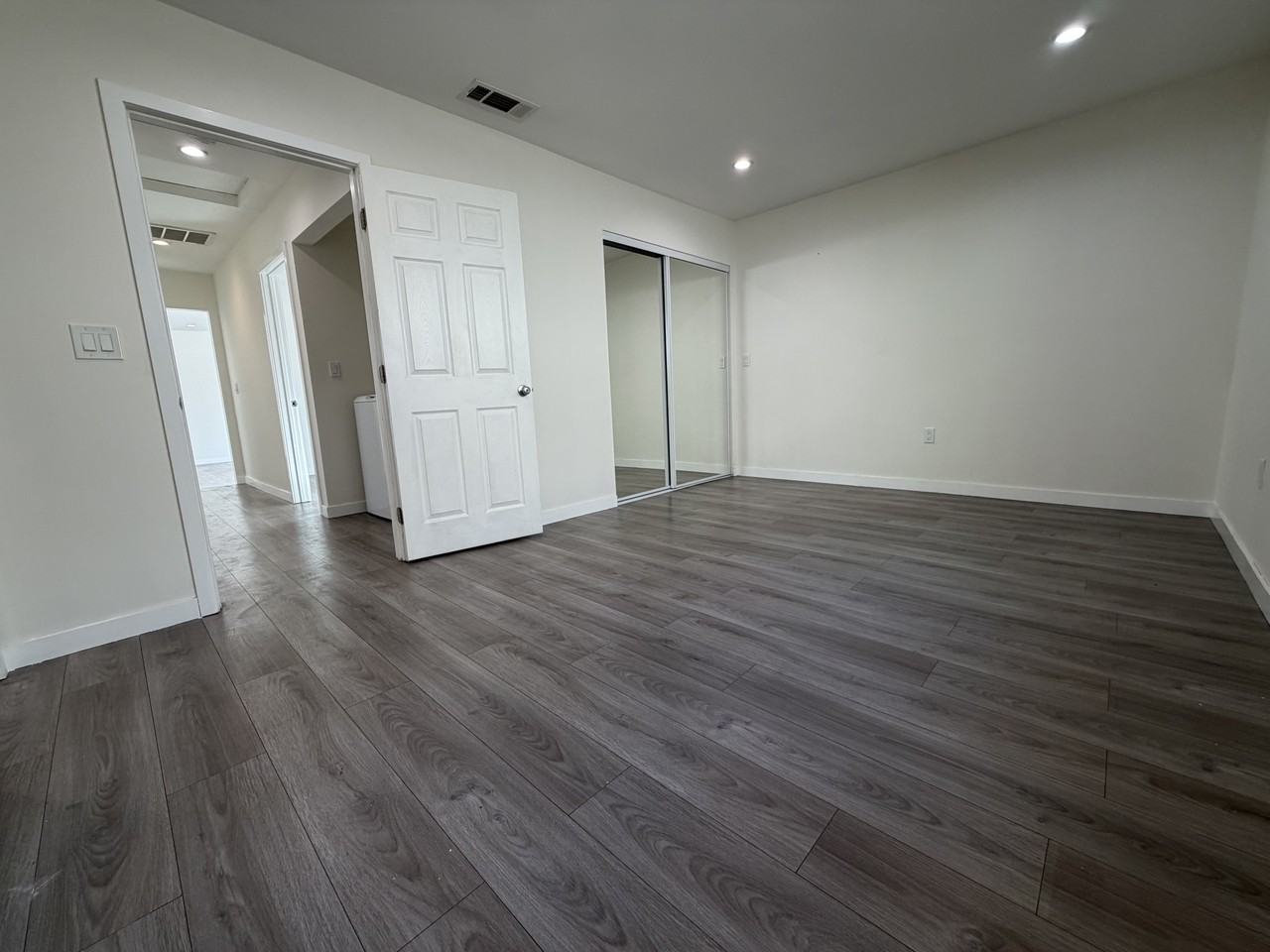 6834 Vantage Ave #NA - Photo 4 of 21