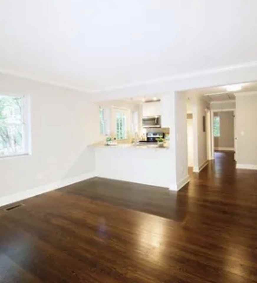 101 W Woodridge Dr #L - Photo 3 of 7