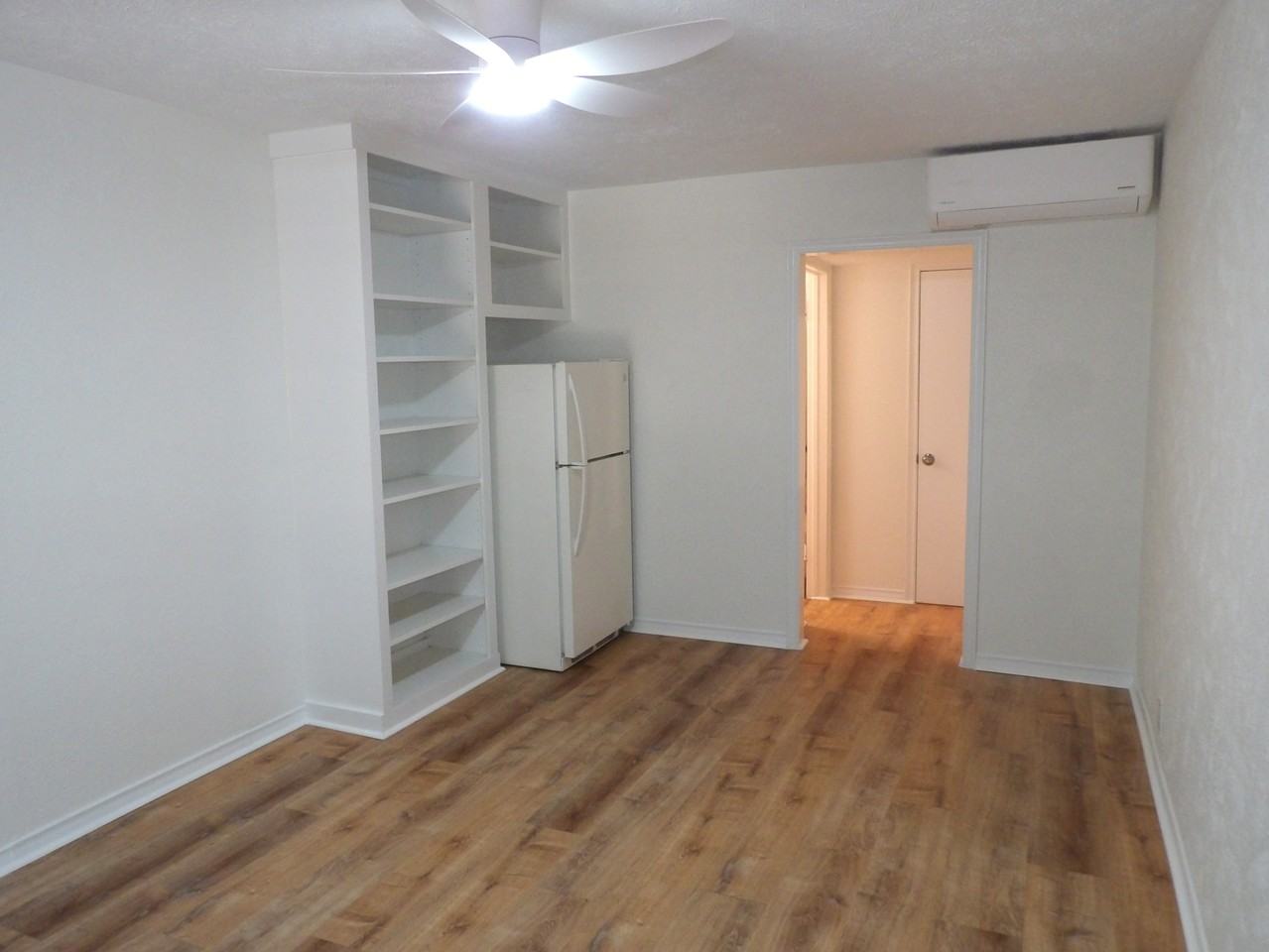 4405 Mckinney Ave #204 - Photo 3 of 10