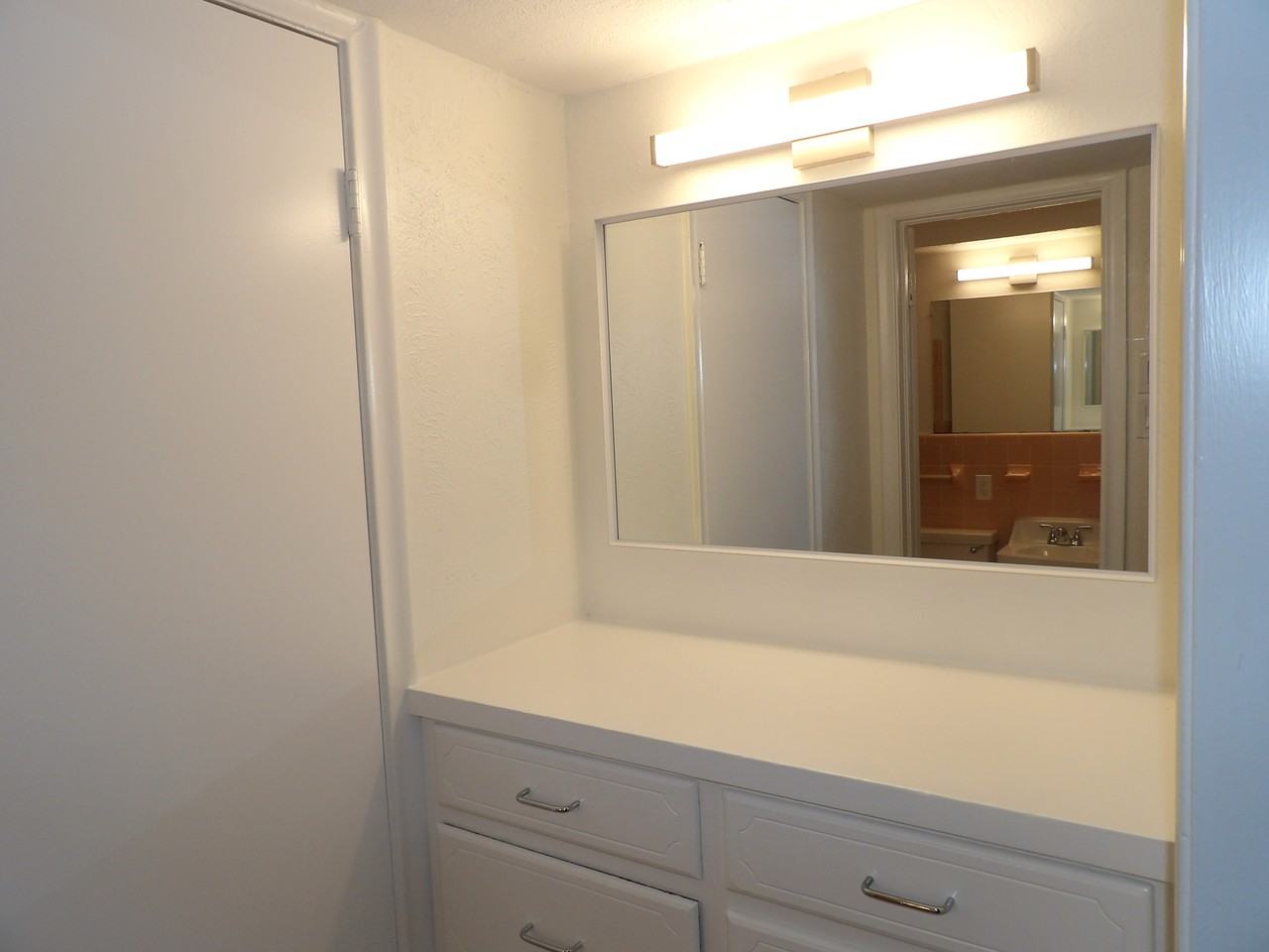 4405 Mckinney Ave #204 - Photo 4 of 10