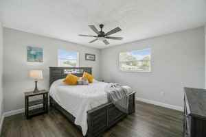 featured image of 7113 Regina Dr #3