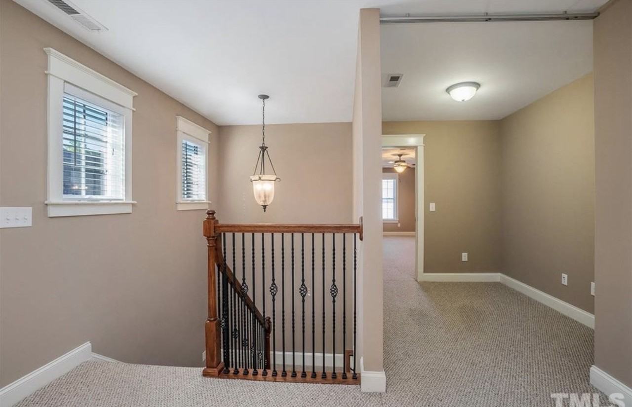 79 Falconridge Dr #NA - Photo 6 of 19