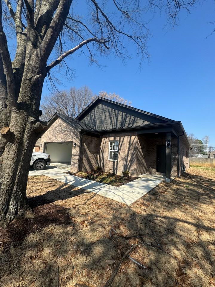 7632 Glenfield Cv #NA - Photo 2 of 21