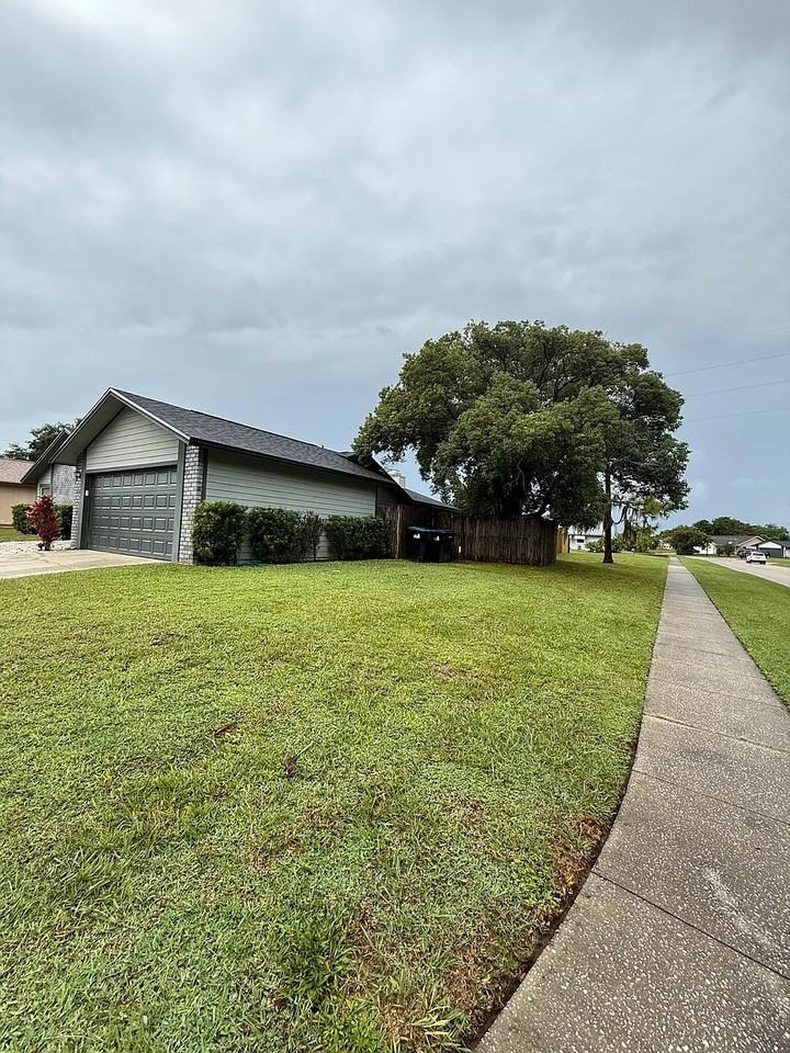 2102 Monastery Cir #NA - Photo 5 of 48