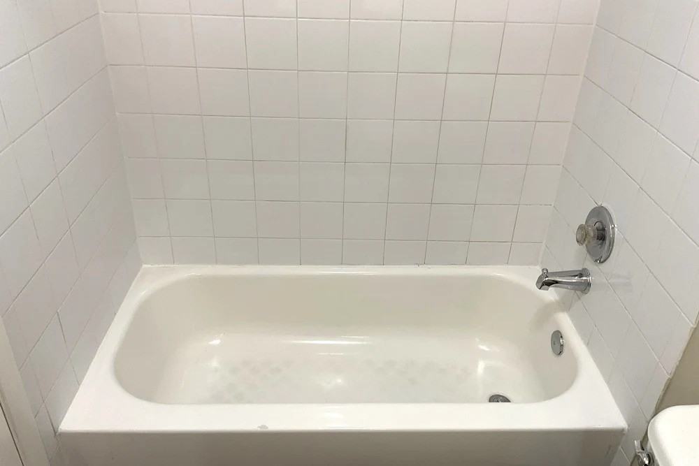 18624 W Mountain View Rd #NA - Photo 2 of 4