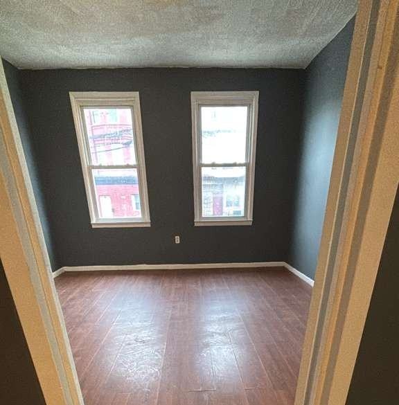 375 6th Ave W #1 - Photo 7 of 19