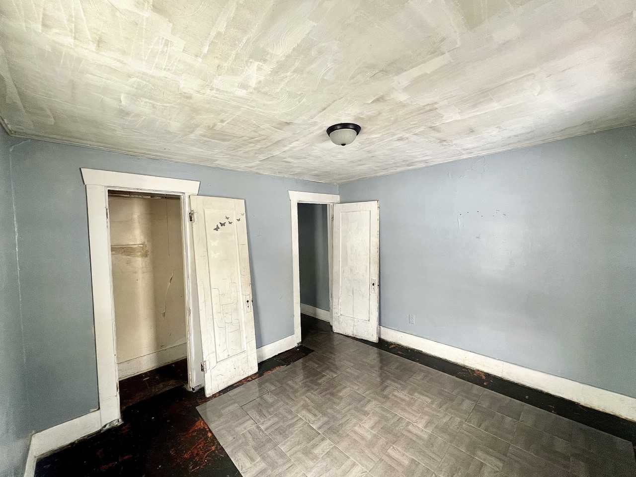 165 S East Ave #NA - Photo 4 of 10