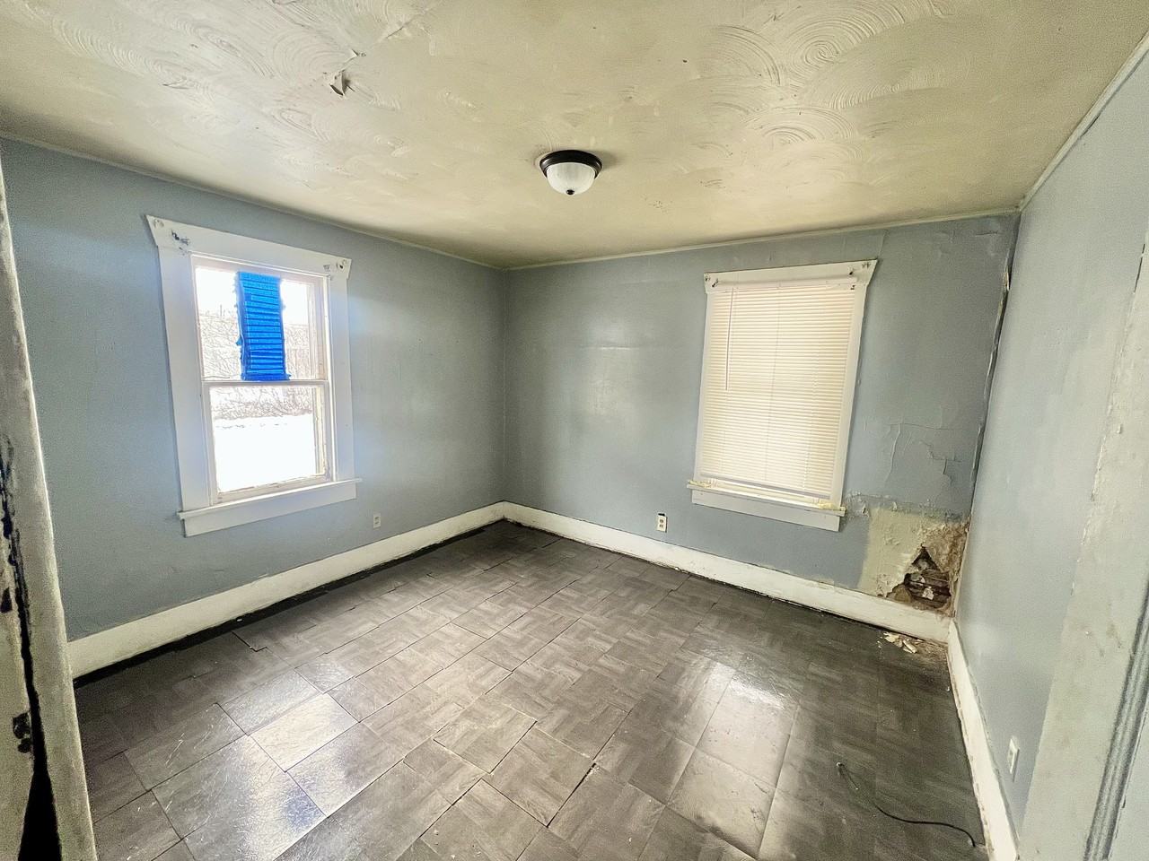 165 S East Ave #NA - Photo 5 of 10