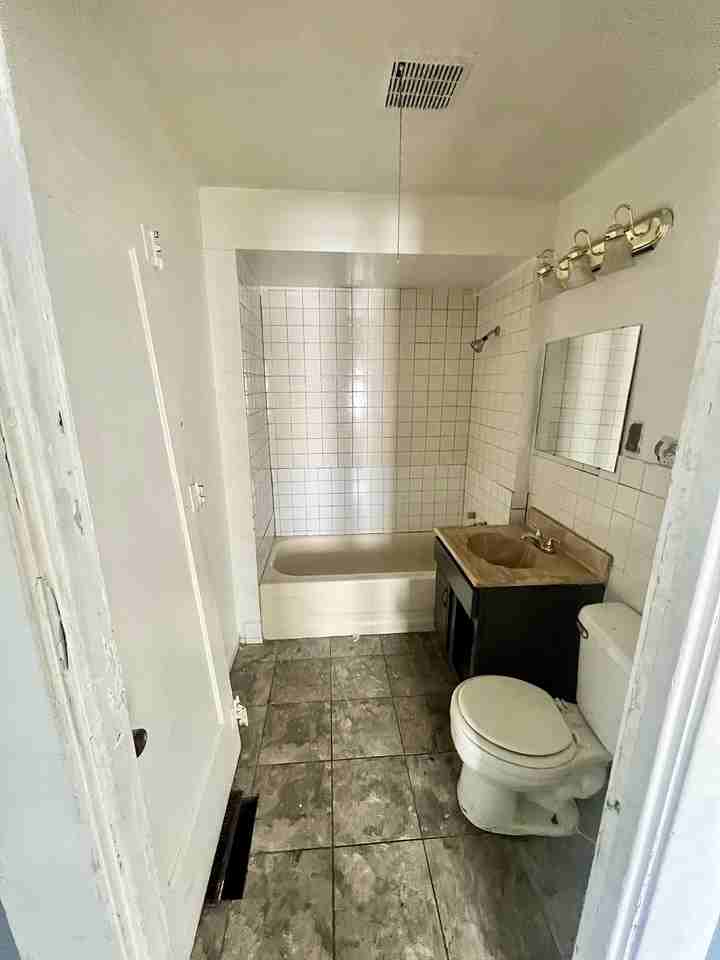 165 S East Ave #NA - Photo 7 of 10