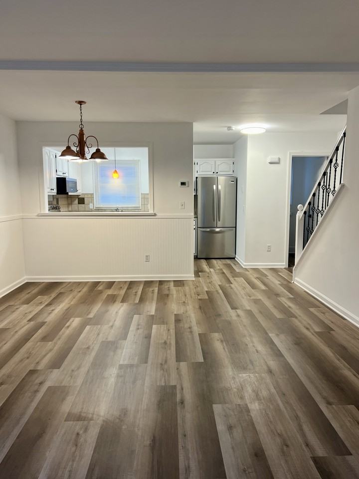 77 Commodore Cmns #77 - Photo 4 of 16