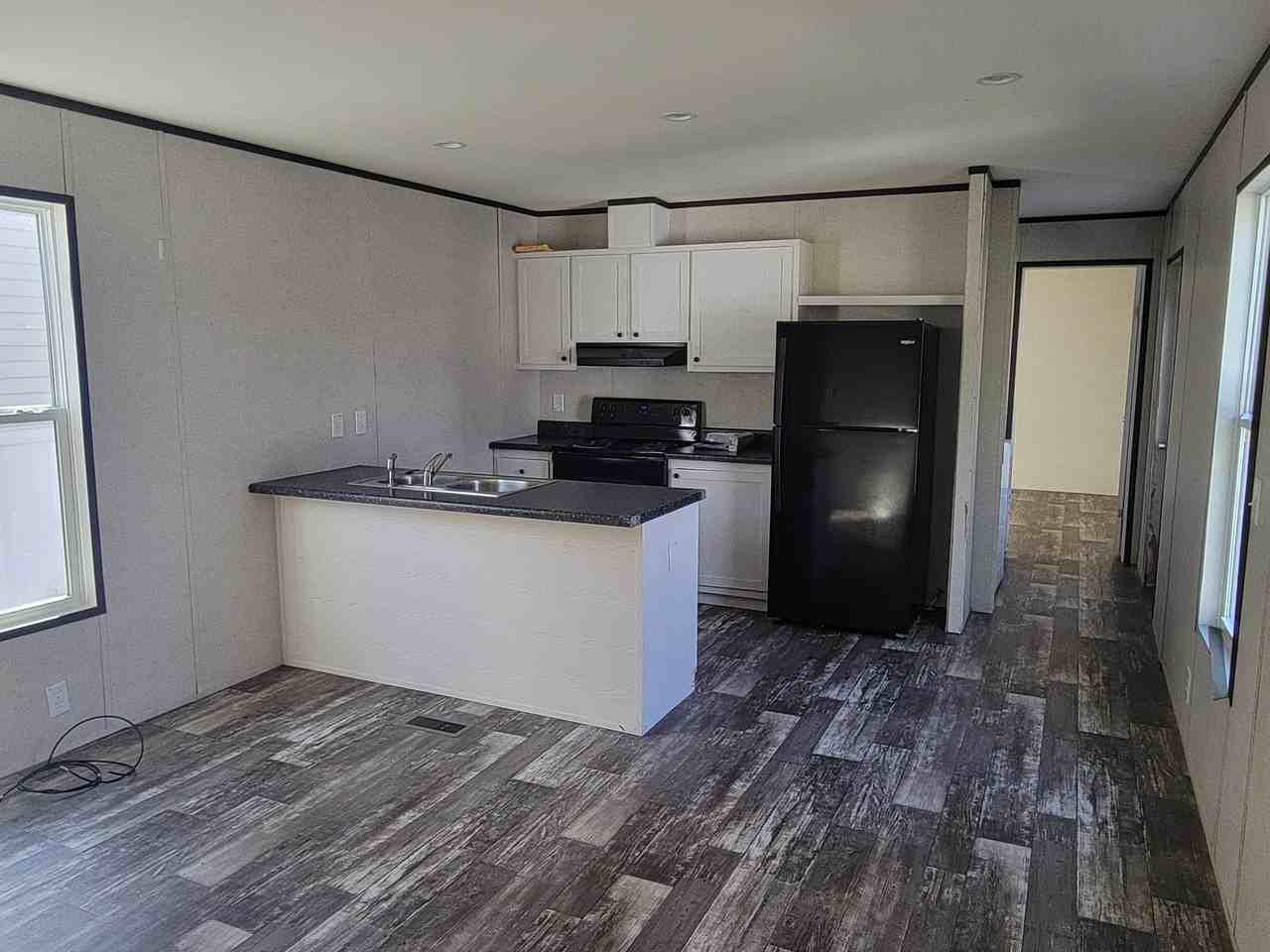 25 Lexington St #NA - Photo 5 of 11