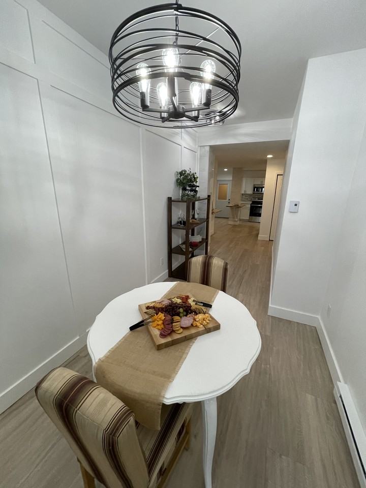 5135 N Shore Dr #3 - Photo 6 of 17