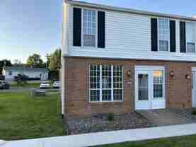 27 Montgomery Village Ln - Photo 1 of 1