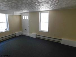 featured image of 325 N Indiana Ave #2