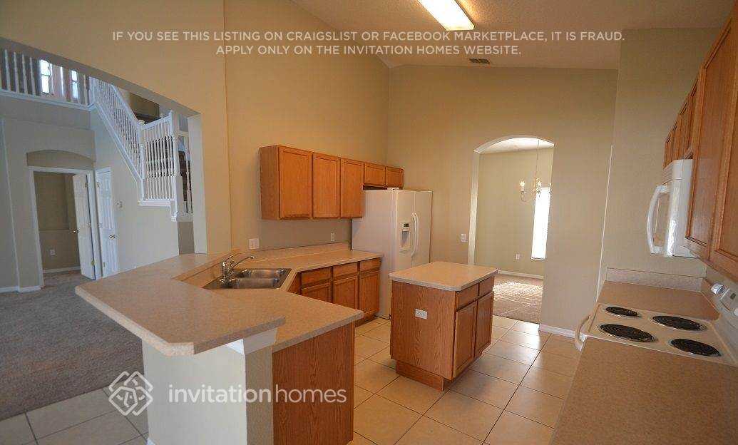 4024 Navigator Way - Photo 4 of 13