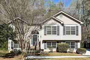 featured image of 321 Honeysuckle Ter