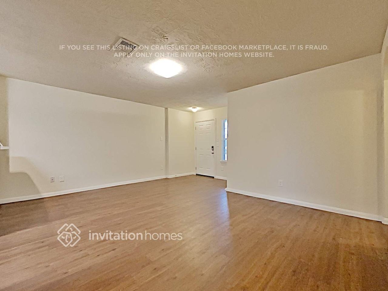 12002 Jillian Crossing Dr - Photo 4 of 11