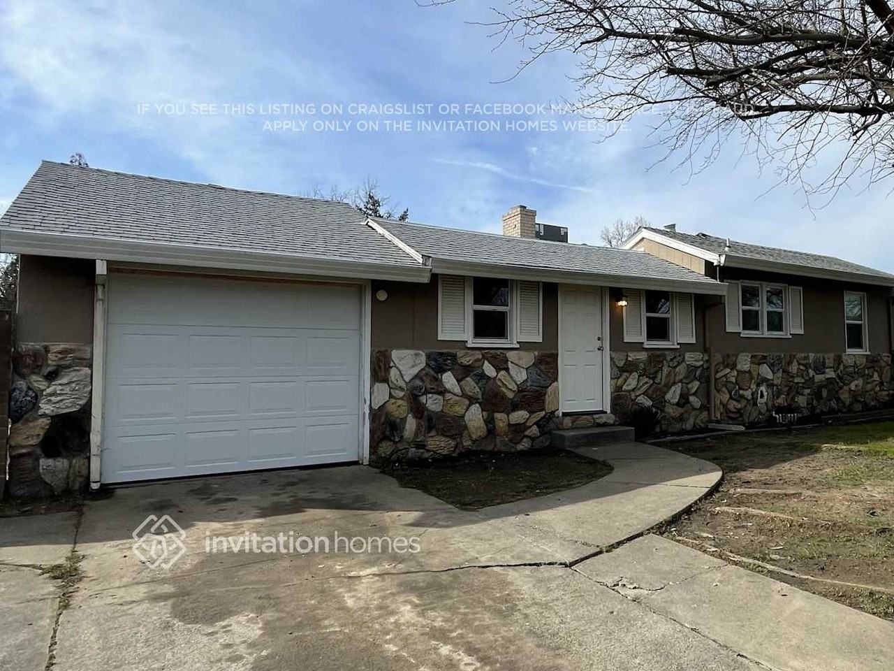 3096 Yellowstone Ln - Photo 3 of 28