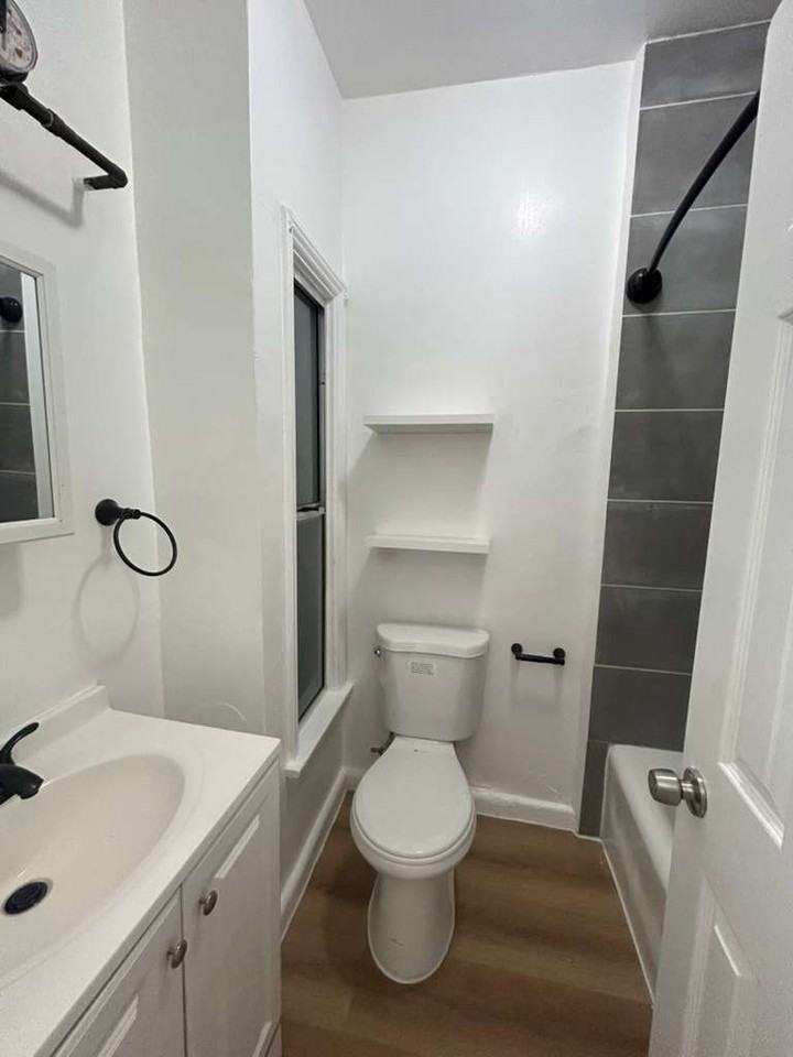 1411 Toberman Street #208 - Photo 5 of 7