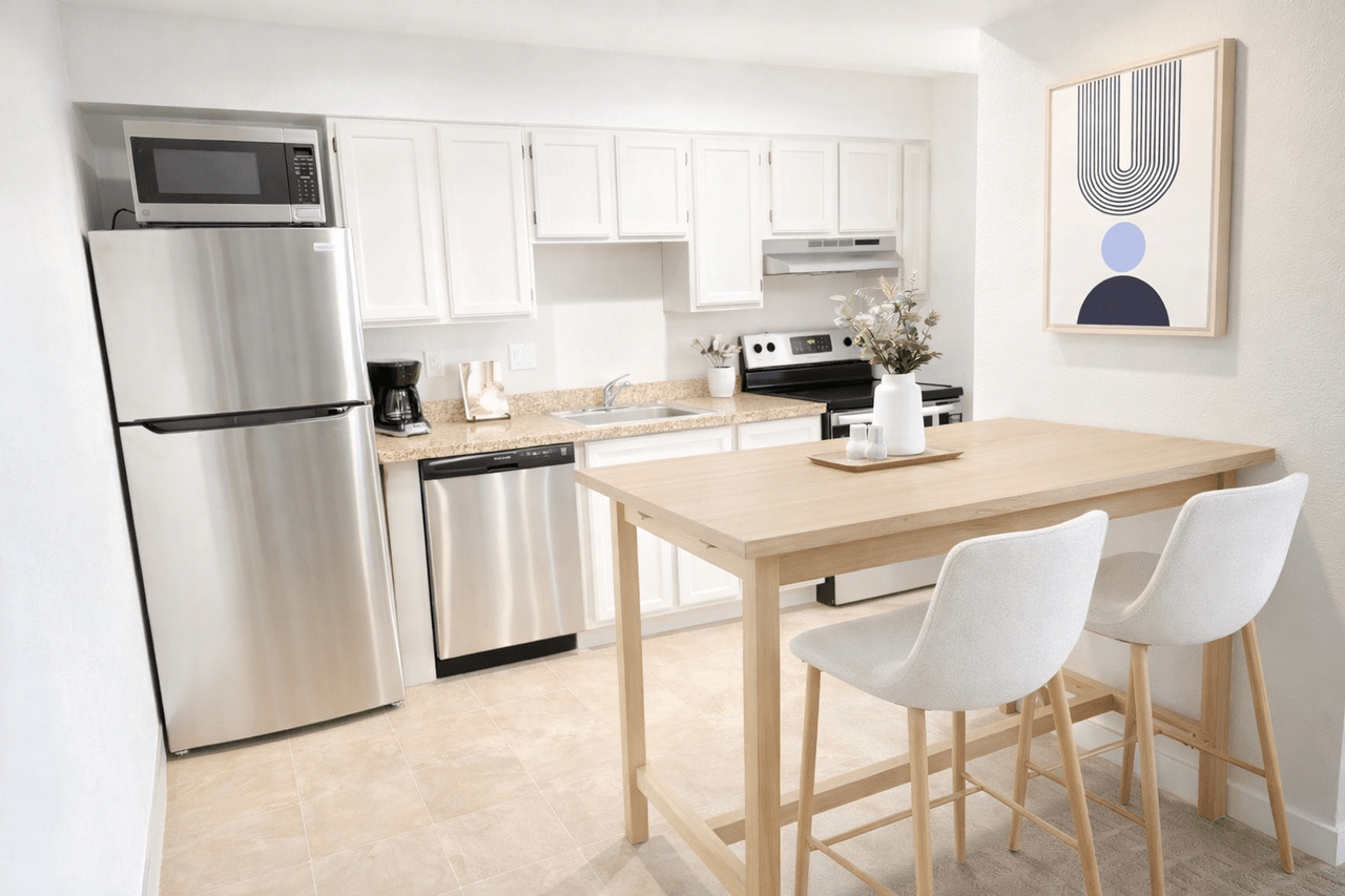 The Haven at Academy - Photo 3 of 5