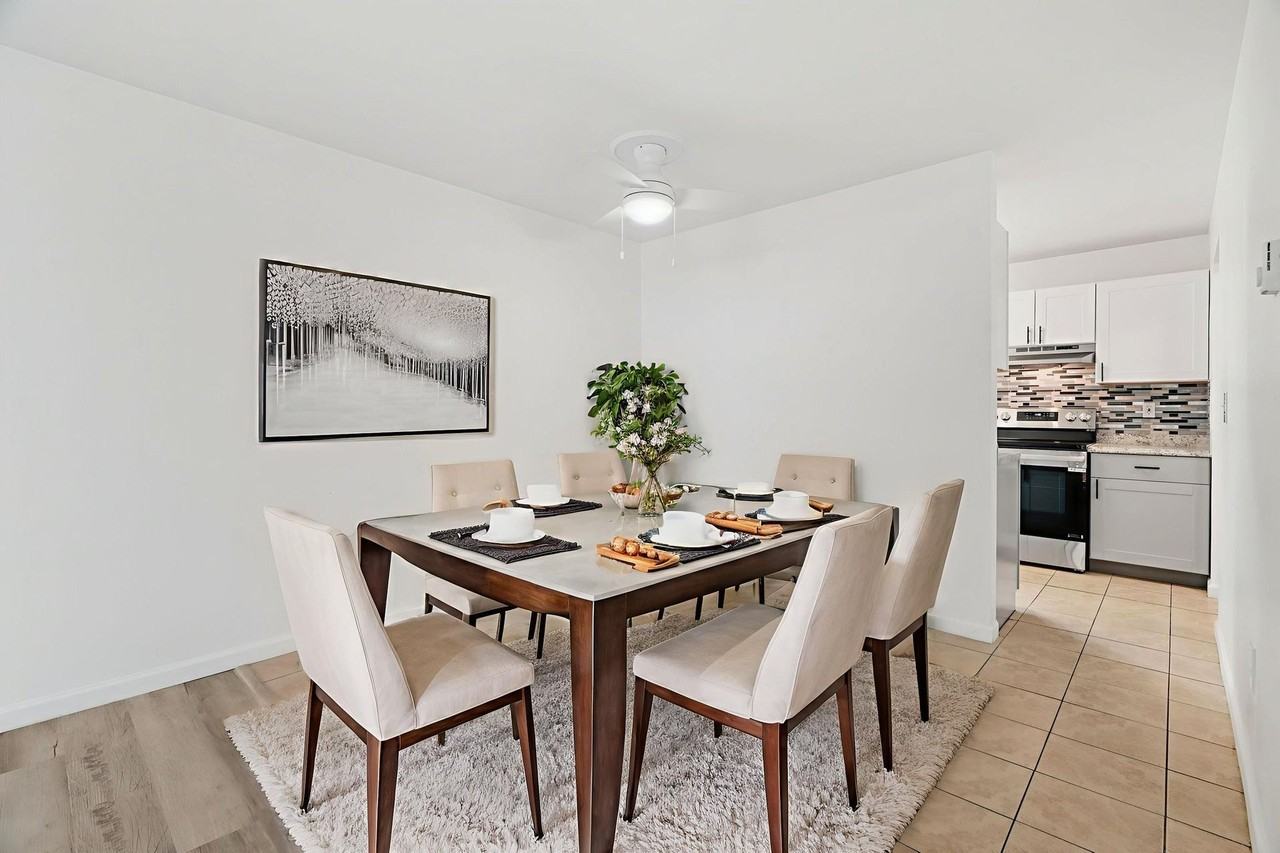 Images Columbia Apartments - Photo 5 of 50