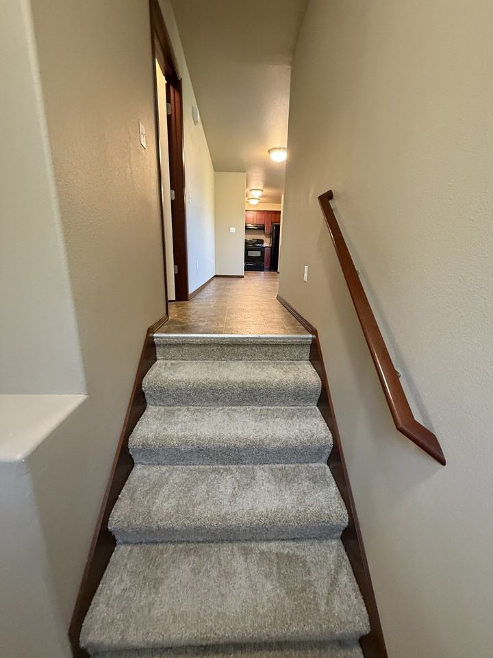 5013 148th St Ne #1 - Photo 4 of 39