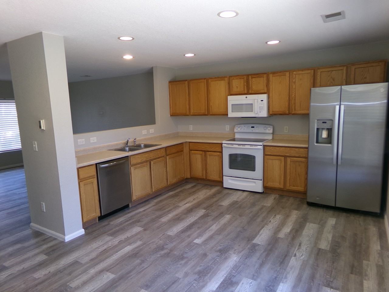 3520 Warren Farm Ct #1 - Photo 4 of 23