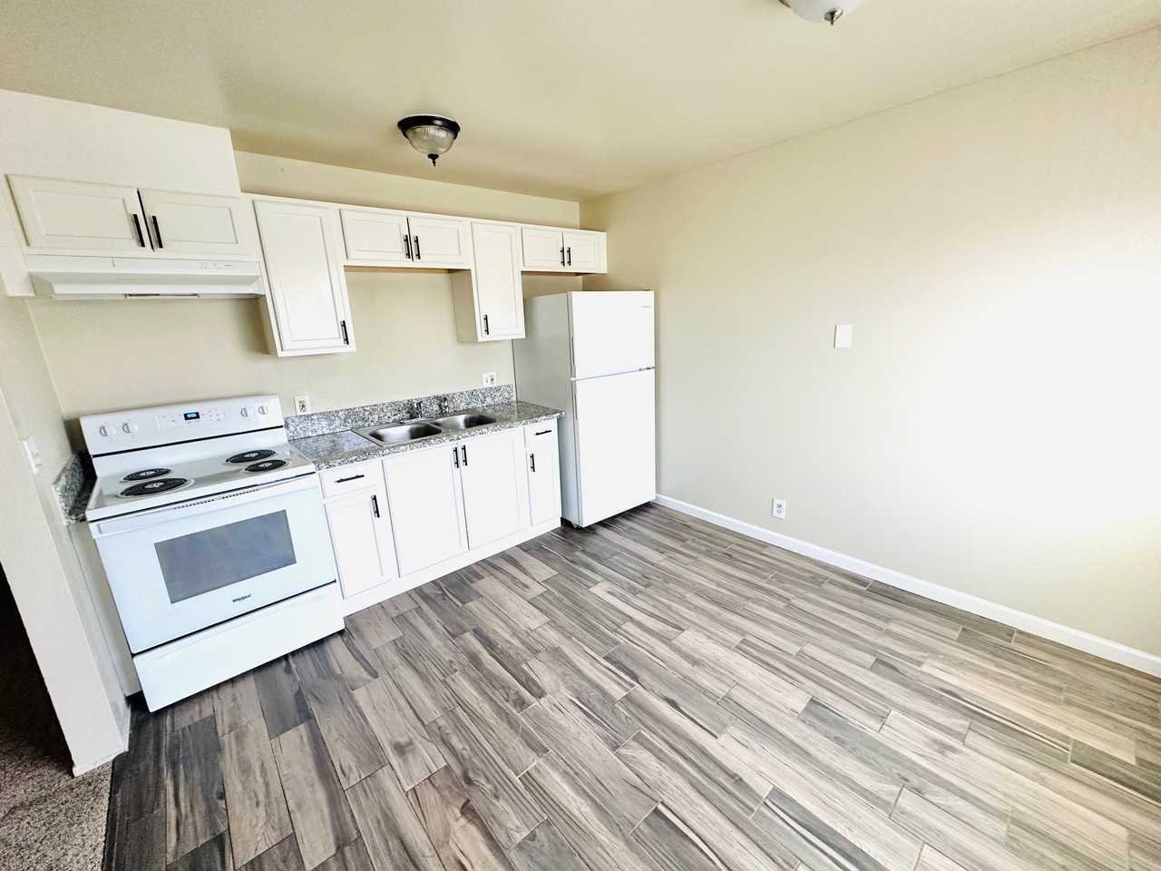 1318 E San Ramon Ave #1318H