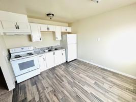 featured image of 1318 E San Ramon Ave #1318H