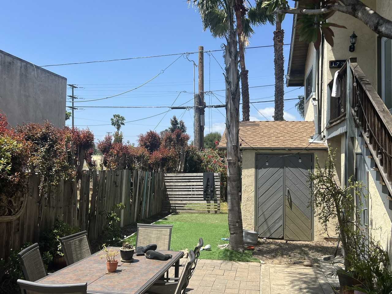 1738 Bancroft St #2 - Photo 5 of 23