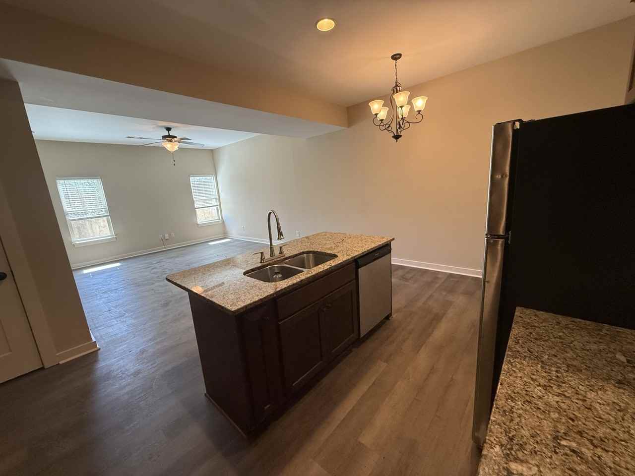 20478 Castle Ridge Rd #1 - Photo 4 of 26