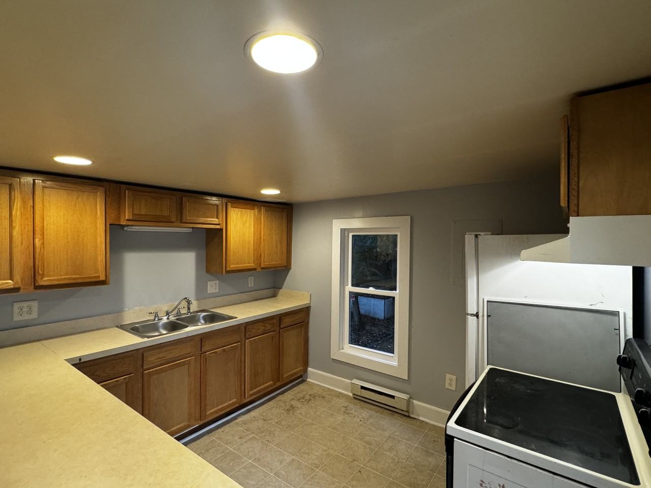 320 W Stephen St #1 - Photo 5 of 13