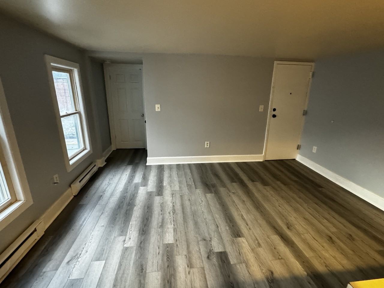 320 W Stephen St #1 - Photo 6 of 13