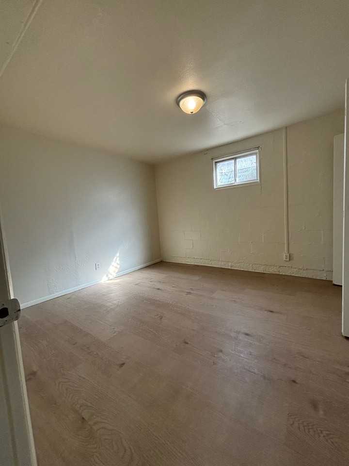 2700 7th Ave #2 - Photo 5 of 7