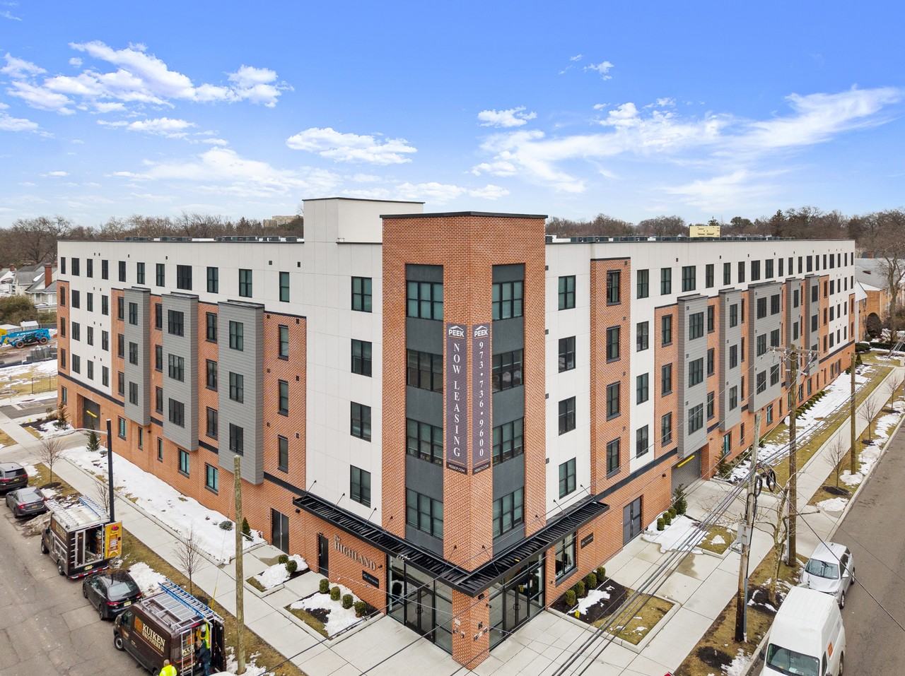 416 Highland Ave #318