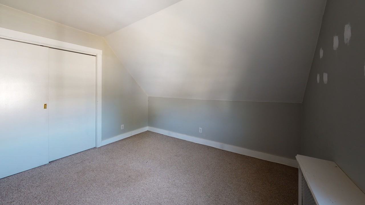 47 Fairbanks St #1 - Photo 4 of 12