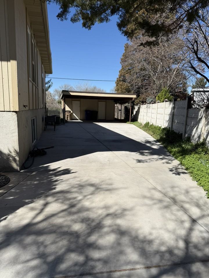 451 N Montgomery St #1 - Photo 2 of 23