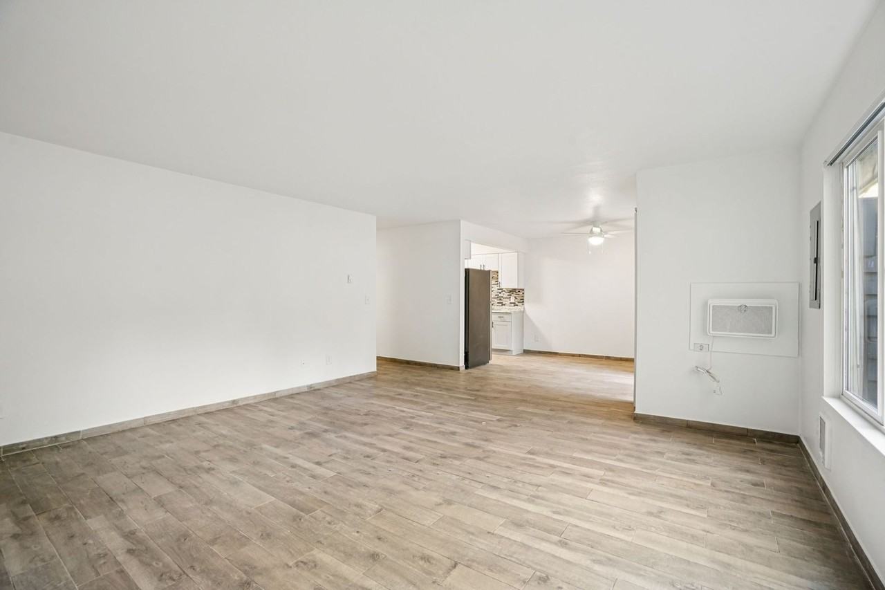 Images Springcreek Apartments - Photo 3 of 50