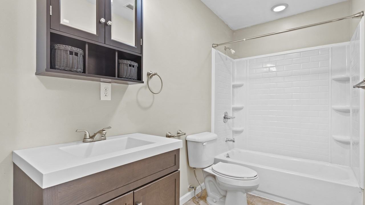 4108 Rosalia Ln #4108UPG - Photo 4 of 12