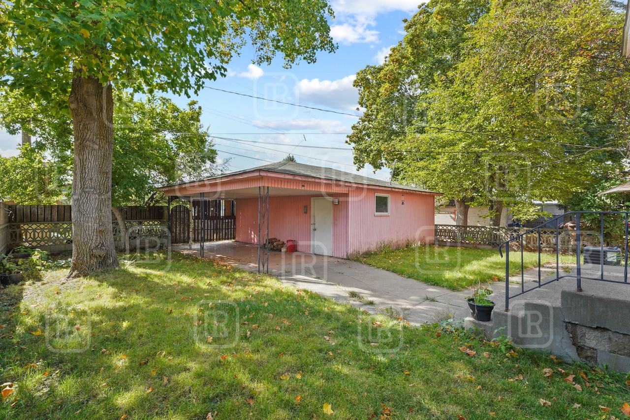 1813 W Mission Ave #2 - Photo 6 of 7