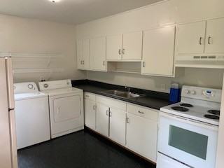 597 Highland Ave #597 - Photo 4 of 22