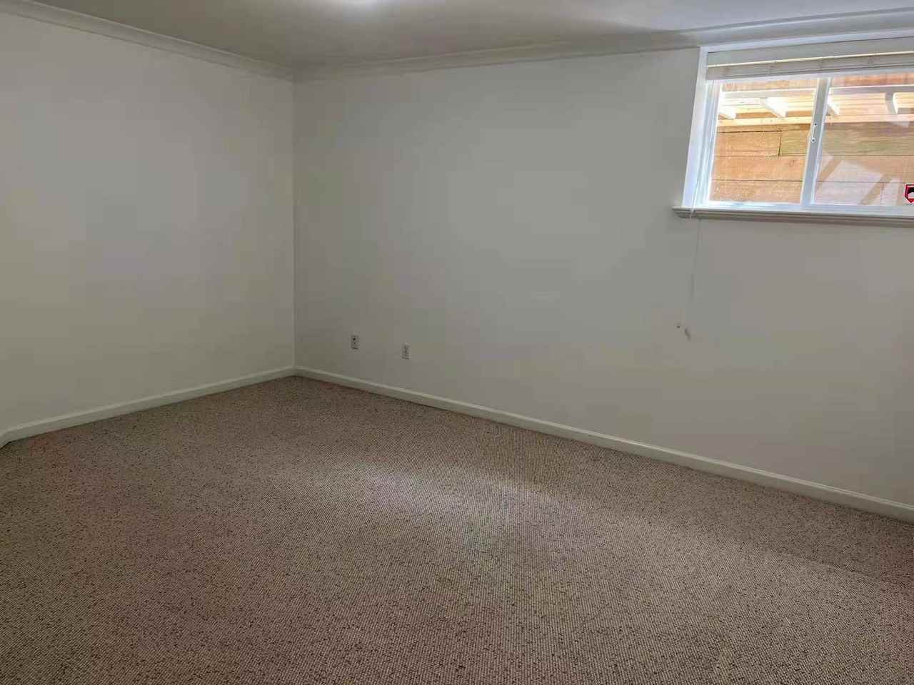 13167 14A Avenue - Photo 6 of 11