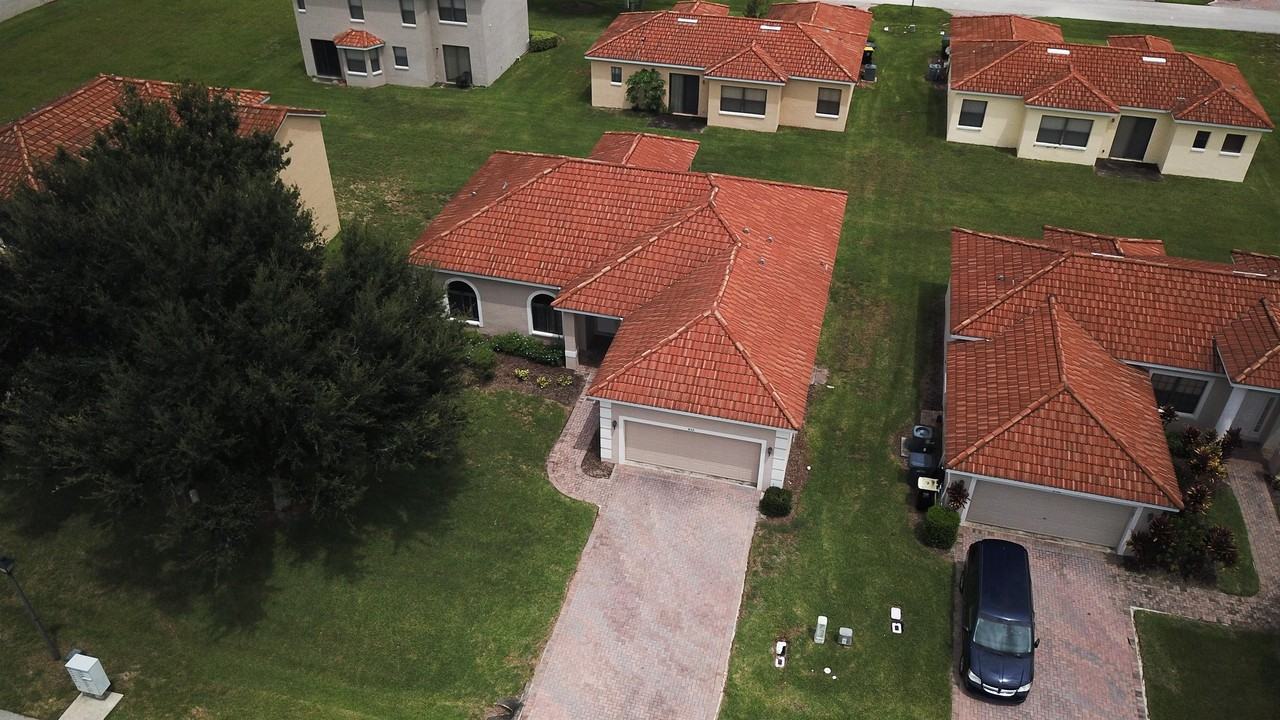 452 Cinnamon Dr #1 - Photo 2 of 13