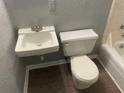 1134 Conley St #1134D - Photo 4 of 17